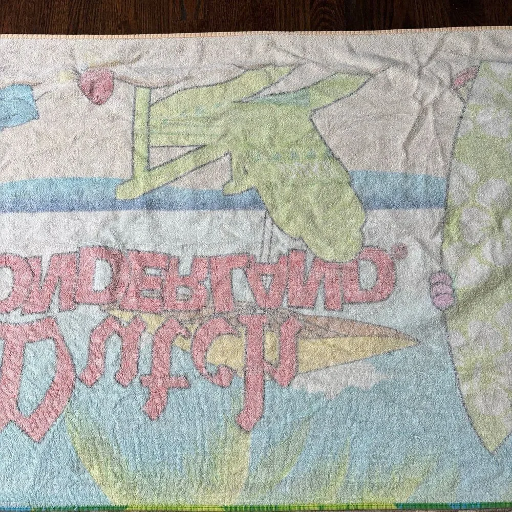 Vintage Dutch Wonderland Beach Towel Duke The Dragon Mascot Lancaster PA